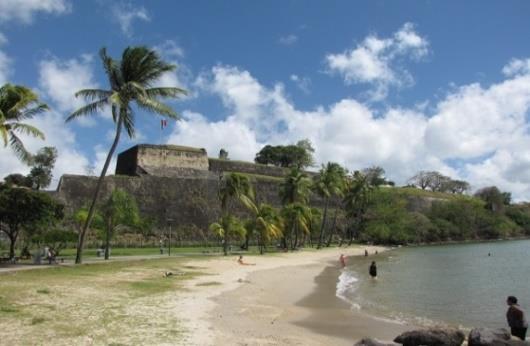 7. Dzień - PORT ST. JOHNS ANTIGUA Proponowana wycieczka: Dawna kolonia brytyjska, Antigua wraz z sąsiednią Barbudą, od 1981 roku stanowią niepodległe państwo.