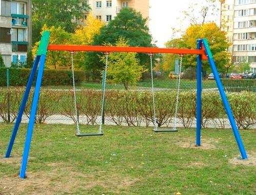 Huśtawka podwójna metalowa. Huśtawka 086 na place zabaw. Nazwa: Huśtawka podwójna metalowa. Huśtawka 086 na place zabaw. Opis: Huśtawka podwójna metalowa.