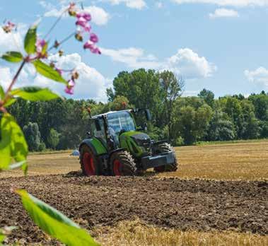Ładowacz czołowy Fendt Cargo 26 Zasada działania 28 Kabina to coś więcej niż tylko miejsce pracy 30 Optymalna koncepcja oświetlenia 31 Układ