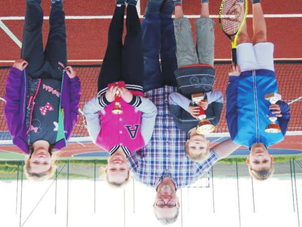 Wiedza jaką przekazała Mist- rzyni z pewnością pomoże młodym sportowcom zrozumieć rolę ruchu i kul- tury fizycznej w ich życiu.