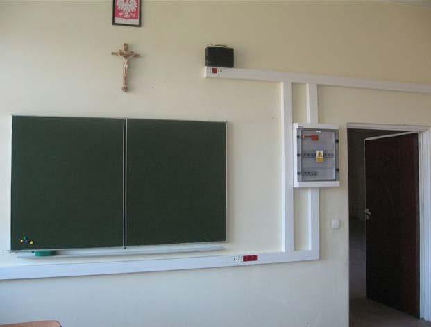 Zakończono prace związane z realizacją zadania p.n.: Dostosowanie sal na potrzeby tworzonych pracowni informatycznych w ramach zadania p.n.: Nowoczesne kształcenie ogólne w Gminie Łącko.