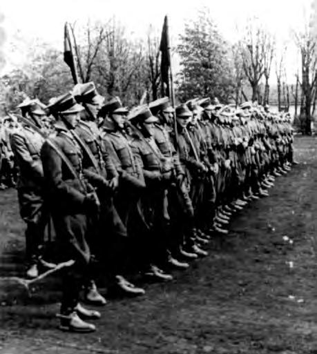 W nocy z 2 na 3 października 1942 roku kapitan Władysław Szubiński (automatyczny awans po zrzucie) został zrzucony do kraju w ramach operacji Lathe.