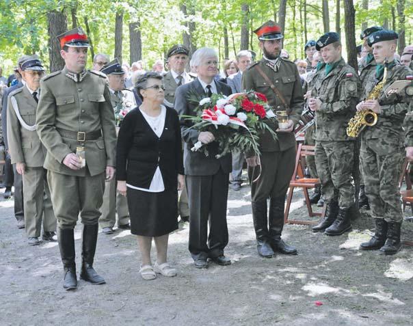 2 wydarzenia Uczcili ZEW międzyrzec Podlaski Spotkanie z 10-letnią obieżyświatką radzyń podlaski W jaki sposób w wieku 10 lat można mieć na koncie podróże po 4 kontynentach i 7 napisanych książek?