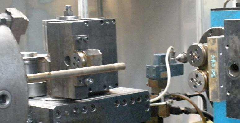 Shaping thin-walled elements using zone laser heating 173 łym było uzyskanie wytycznych, które posłużyły do zaprojektowania manipulatora do kształtowania z podgrzewaniem m.in. profili stożkowych.