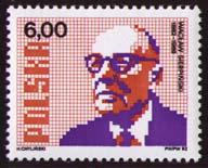 Popiersie Stefana Banacha stoi przed budynkiem Instytutów Matematyki i Fizyki UJ przy ul. Reymonta w Krakowie.