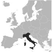 Włochy Stolica: Powierzchnia: Ludność: Waluta: Napięcie: Język: Wiza: Regiony: Rzym 301 230 km² 60 418,7 tys euro (EUR), 1 EUR = 100 centów 220 V włoski wiza nie jest wymagana Abruzja, Apeniny