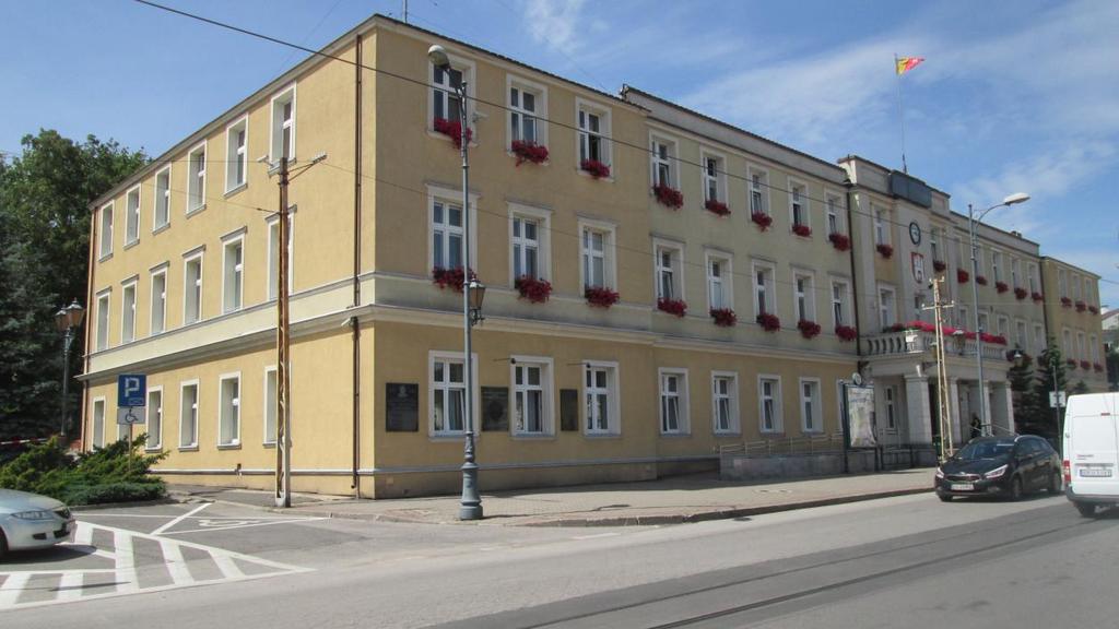 d a lokalizacja dane PROGRAM FUNKCJONALNO-UŻYTKOWY DLA TERMOMODERNIZOWANYCH BUDYNKÓW W RAMACH PROJEKTU [ 1 ] BUDYNEK URZĘDU MIASTA ZGIERZA, Zgierz, Pl.