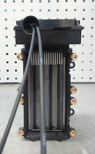 Funkcje układu sterującego: Stopniowe rozgrzewanie grzałki 4kW/400 VDC Wybór jednego z 10 stopni mocy grzania Kontrola