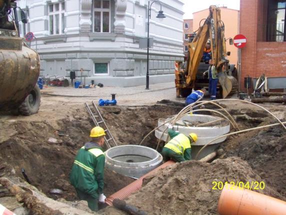 Budowa kanalizacji deszczowej w ul. Armii Krajowej w Lęborku na odcinku od mostu na rzece Łeba do ul.