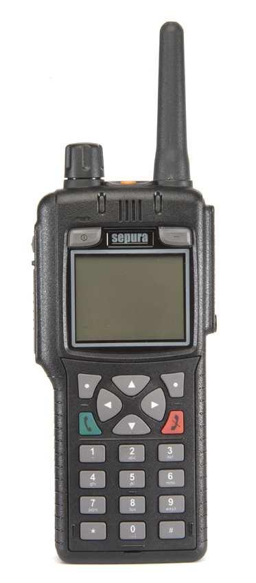 RADIOTELEFON PRZENOŚNY SEPURA STP8000 STP8000 to najnowszy, ręczny radiotelefon Sepura pracujący w standardzie TETRA, z możliwością noszenia na pasku lub w inny, wygodny dla użytkownika sposób.
