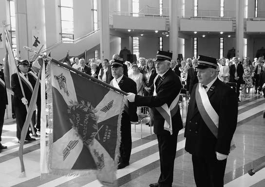 księży: Eugeniusza Zarębińskiego Krajowego Duszpasterza Kolejarzy, Ryszarda Marciniaka Krajowego Moderatora i Grzegorza Szewczyka Duszpasterza Kolejarzy Archidiecezji Krakowskiej i innych.