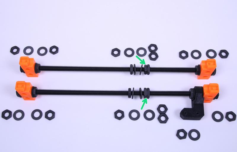 Step 3 Przygotowanie bocznych stron osi Y Użyj nakrętek M10n (14 szt.), podkładek M10w (12 szt.