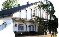 Środowisko kulturowe równieŝ ulica przy szkole).