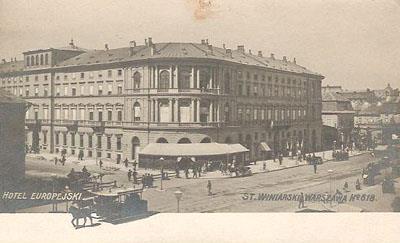 Hotel Europejski Bankiet wydany przez Wokulskiego z okazji poświęcenia nowego sklepu otwartego przy Krakowskim Przedmieściu 7 odbył się pod koniec maja 1878 w najelegantszym wówczas hotelu