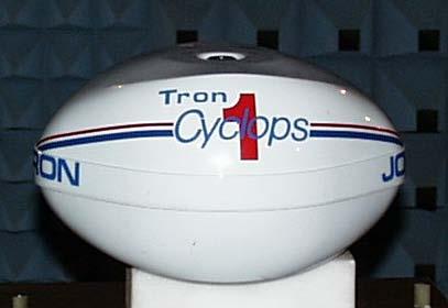 2. REFLEKTOR CYCLOPS 1 Reflektor Cyclops 1, produkowny przez norweską firmę Jotron (rys. 2), posid skuteczną powierzchnię odbici wynoszącą według deklrcji producent 2 m 2.