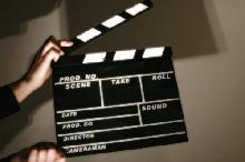 11:00 14:45 Sala P1 podziemia (w budynku SP 113) SZTUKA FILMOWA Grupa Karuzela (zajęcia zamknięte) Realizacja filmu Dziewczyna z zapałkami dla uczestników grupy Karuzela.