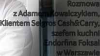 W skład naszego kompleksu wchodzą dwie restauracje: Endorfina i Ambasada, cukiernia, oranżeria, pracownia dekoratorska oraz ogród.