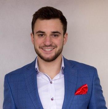 Przemysław Tułowiecki Inwestor na rynku nieruchomości od 2014 roku.