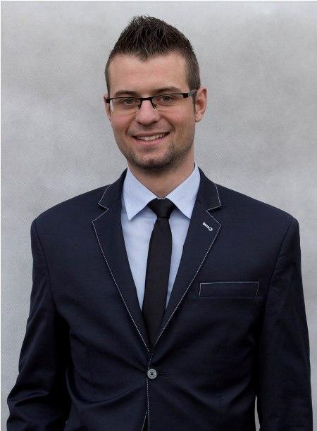 nich wysokiej stopy zwrotu. Doskonały organizator działań remontowych i planowania technicznego.