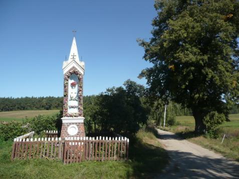 Wb przy drodze Kuksy - Morany kapliczka Inne zabiegi Istniejące formy ochrony przyrody Obszar Chronionego Krajobrazu Rzeki
