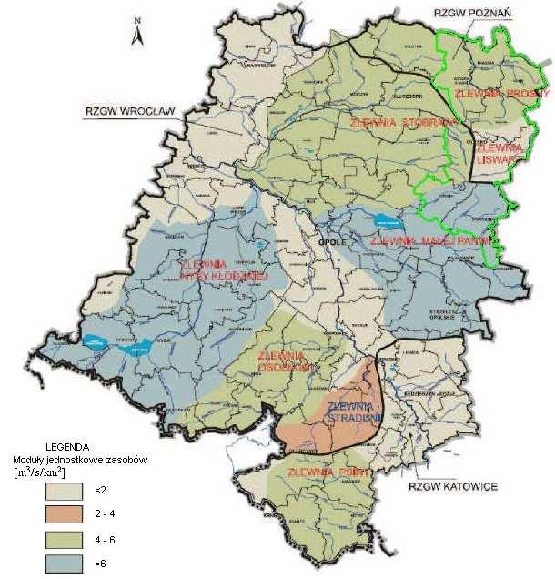Rysunek 6 Zasoby dyspozycyjne wód powierzchniowych w głównych zlewniach rzecznych (źródło: POŚ dla województwa opolskiego na lata 2012-2015 z perspektywą do roku 2019) Powiat oleski prezentuje się