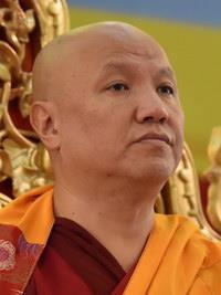 Biografie Sangje Njenpów Copyright Benchen Phuntsok Dargjeling Monastery Opracowanie wersji polskiej: