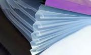 Długopis dołączany do zeszytów składa się w 76% z plastiku PLA, wytworzonego z roślin, a tusz użyty w długopisie powstał na bazie wody i nietoksycznej soi.