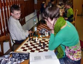 Trzeba je tylko znaleźć - Ksawery Tartakower Dobry szachista ma zawsze szczęście - Jose Raul Capablanca Wszyscy szachiści są artystami - Marcel Duchamp Szachy są kamieniem probierczym inteligencji -