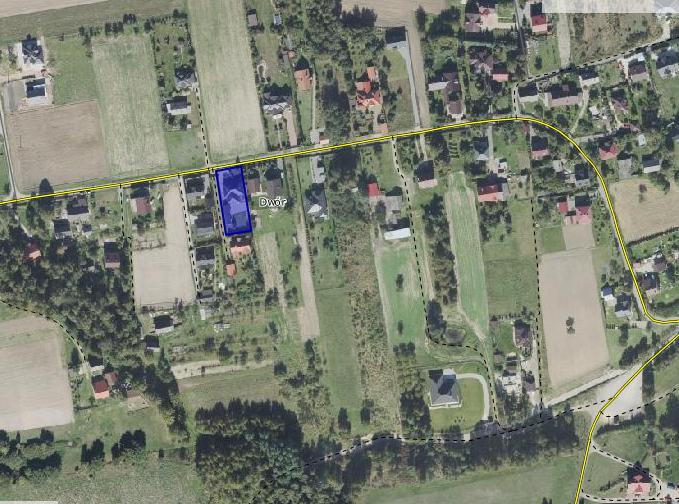 DOSTĘP INDYWIDUALNY: Północna granica działki ewidencyjnej nr 551/2 bezpośrednio przylega do drogi publicznej o nawierzchni asfaltowej, utworzonej na dz. 102/1.