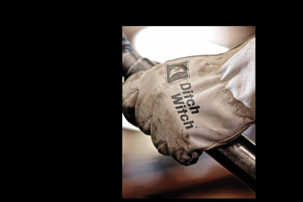 Zapytaj Odpowiemy jlm@jlm.pl ditchwitch.com JL Maskiner w Polsce Sp. z o.o. Dane pochodzą ze strony producenta.