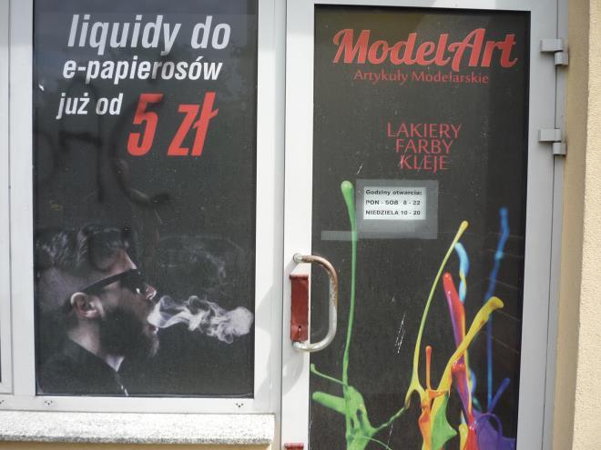 zarekomendowana do ujęcia na liście nowych substancji zakazanych i dlatego handlujący dopalaczami usłyszeli zarzuty.