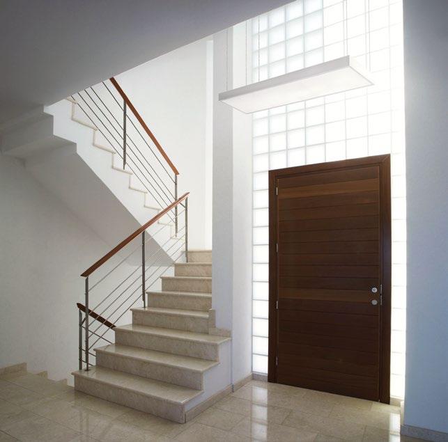 Application / Zastosowanie Large, high rooms require special high performance lighting solutions.