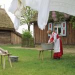 Widowiska i koncerty dla dzieci, konkursy rodzinne z nagrodami,