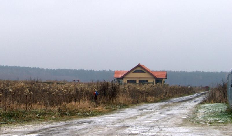 32 Hanna Maleszka, Jan Kazak, Szymon Szewrański W tekście wszystkich miejscowych planów dla gminy Oborniki Śląskie, które podlegały analizie (również z innych obrębów; łącznie 12 planów miejscowych),