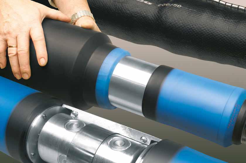 Po nasunięciu na miejsce docelowe, komponenty pozostają rozciągnięte. W tej technologii znajdują zastosowanie różne rodzaje silikonów oraz sztywniejszy EPDM.