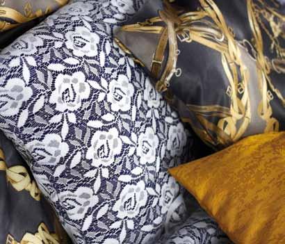 на подушку на молнии A: 234831 90097/57 234831 70 x 80 B: 234841 biały granat / white navy-blue / белый синий C: 234822 90097/57 234822 40 x 40 234841 40 x 60 D: 234820