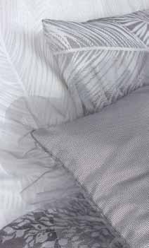 biały / black white / черный белый 234825 40 x 40 B A C 23477 Kapa pikowana / Quilted bedspread /