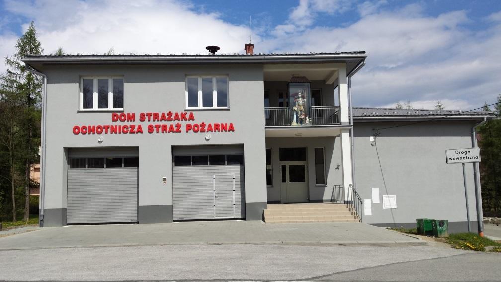 GOSPODARKA KOMUNALNA I MIESZKANIOWA 2015-2016 Wartość wykonanych