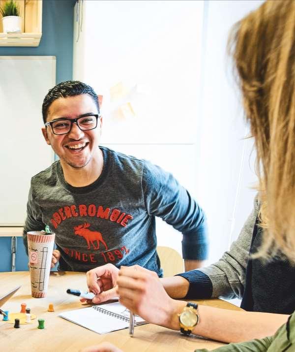 CENTRUM KSZTAŁCENIA MIĘDZNARODOWEGO e wzorca tekstu Wszyscy studenci Centrum Kształcenia Międzynarodowego (International Faculty of Engineering IFE) realizują co najmniej jeden semestr w uczelni