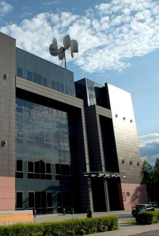 NAGRODY I WYRÓŻNIENIA e wzorca tekstu 6. miejsce wśród 20 uczelni technicznych 4.