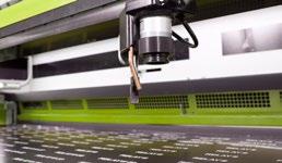 Laserstyle TM, unikatowe oprogramowanie do grawerowania laserem Steruj urządzeniem laserowym za pomocą Laserstyle TM Począwszy od