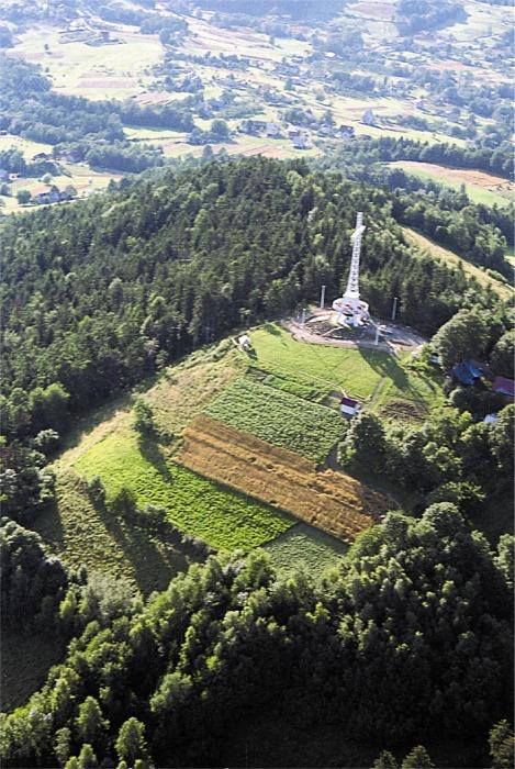 Spacery i wycieczki SZLAKIEM DWÓCH KRZYŻY Wersja 1.