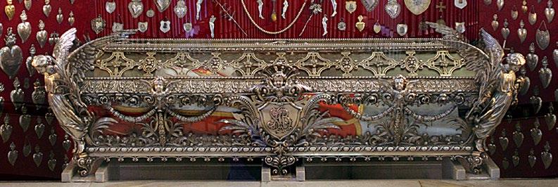 miejsce 17 kwietnia 1938 roku. Świętym ogłosił Andrzeja Bobolę papież Pius XI. W dniach 6 15 sierpnia 1920 roku mieszkańcy oblężonej Warszawy odmawiali nowenny i urządzali procesje z relikwiami bł.