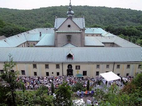 Zdrowaś Maryjo od zguby mnie wybawiło. Jaką potężną bronią jest modlitwa. Jak wszechstronnym wstawiennictwo Najświętszej Panny. Jak zbawienne ku dobru naszemu środki podaje Kościół św.