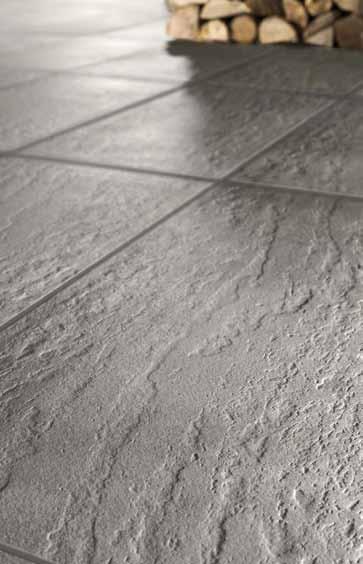 Ekstrudowany. Strukturalny. Robiący wrażenie. Powierzchnia i wygląd naturalnego kamienia w dużym formacie. TerioTec X Profile stanowi pewne w zastosowaniu rozwiązanie tarasowe.