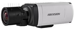 4K 01 ULTRA HD Ostre, dokładne, wyraźne wideo okazuje się kluczem w krytycznych sytuacjach, pozwalając ochronie na szybkie identyfikowanie podejrzanych osób, przedmiotów czy ruchów i