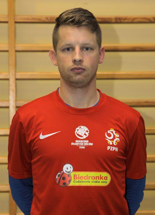 WYKŁADOWCY: Tomasz Dolaciński Trener UEFA A. Członek Wydziału Szkolenia LZPN, trener Reprezentacji LZPN U14.