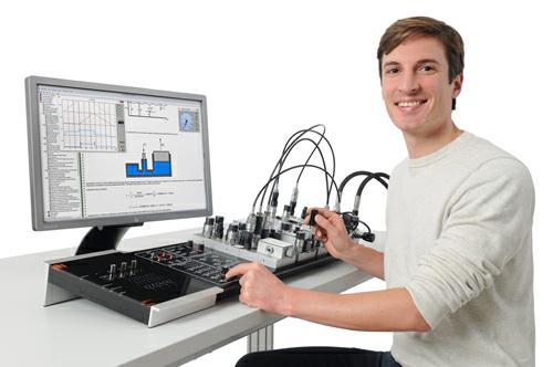 Pneumatyka/hydraulika Hydraulics with UniTrain Hydraulics with UniTrain Zadaniem kursów multimedialnych UniTr ain-i z zakresu techniki automatyzacji jest przekazanie wiedzy i umiejętności niezbędnych