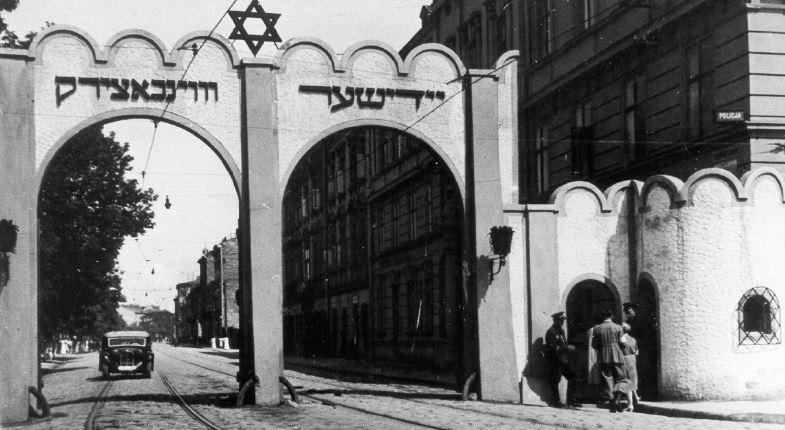 נוביני קרקובסקיה בטאון ארגון יוצאי קרקוב בישראל עמוד 5 סופה של קהילת יהודי קרקוב במספרים על פי אומ דנים שוני ם, מנת ה האוכלוסיה היהודית של קרקוב, ערב מלחמת העולם השניה, כ- 60,000 אנשים, ולפי גירסה