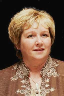 dr Grażyna WRZESZCZ-KAMIŃSKA RYNKI DÓBR I CZYNNIKÓW PRODUKCJI Powstanie i rozwój rynku telefonii komórkowej w Polsce Zmiany struktury rynku usług pocztowych Analiza rynku usług pocztowych w Polsce i